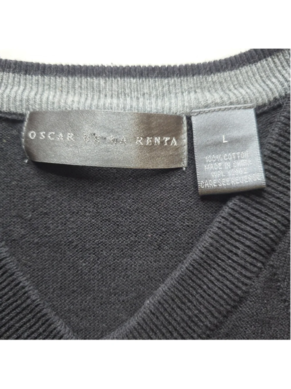 Oscar de la Renta Mens Sweater Vest Large Black Gray Argyle Cotton V-Neck